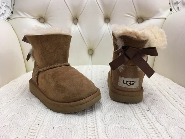 Girls outlet sheepskin boots