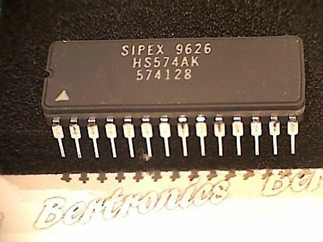 HS574AK  IC  Sipex CERDIP-28  (NEW=unused=no pulls=no refurbs)