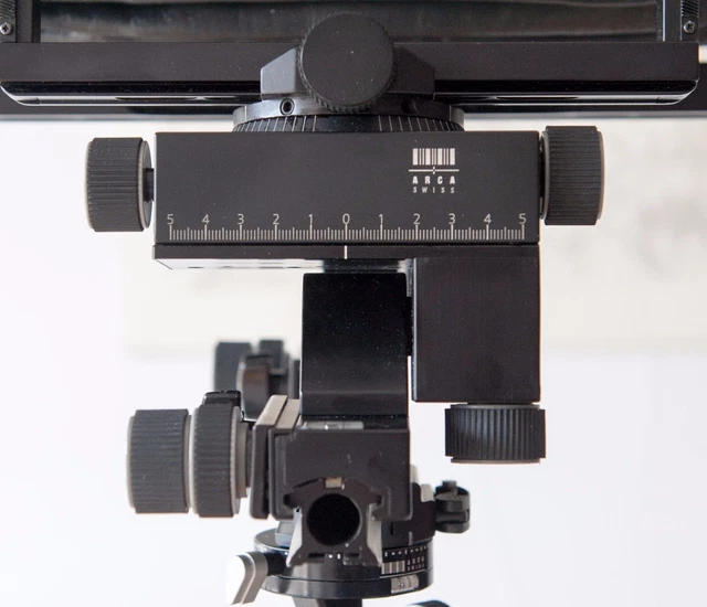 ARCA SWISS 8X10 M-line view camera 20x25 Monolith (with normal