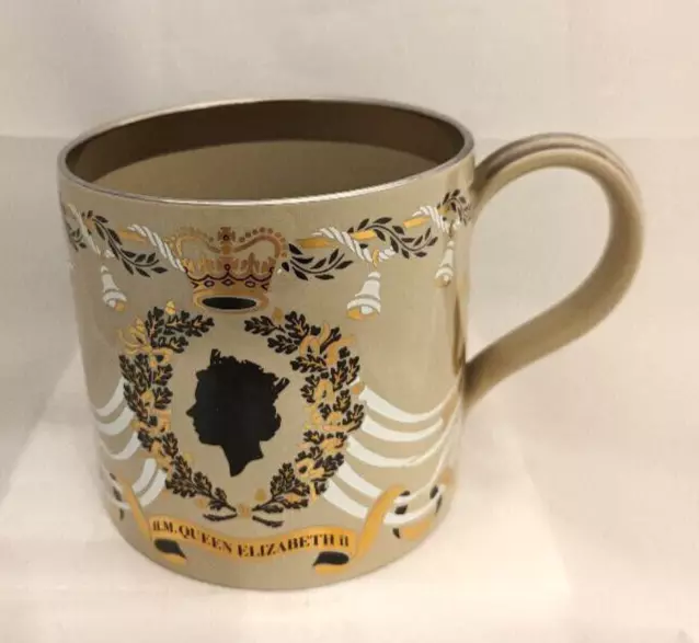 Wedgwood Queen Elizabeth & Prince Philip Silver Wedding Mug 1972 Richard Guyatt