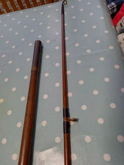 VINTAGE JUNIOR MATCHMASTER Young Angler 56 2 Piece Fishing Rod, Spinning