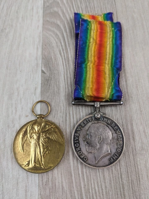 GREAT WAR CIVILISATION 19141919 & 19141918 WWI V Silver Medal
