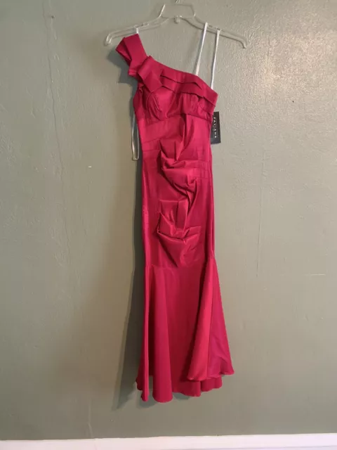 New FAVIANA Long Red PROM Formal Pageant DRESS GOWN Size 2 One Shoulder Dress