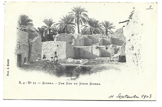 Tirage Albuminé Vintage Algérie, Rue à Biskra - Format 18x24 Cm, Circa 1880, Référence ML2307