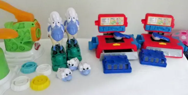Playdoh toys kids Playdough cash registers sheep pasta makers and cafe playset 3