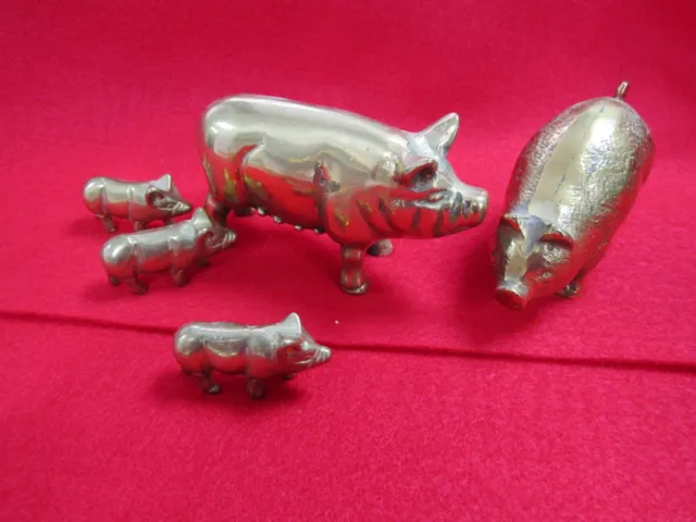 Brass decorative set of 2 adult and 3 baby pigs