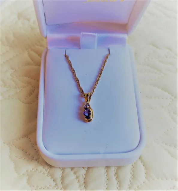 14K Yellow Gold Pendant on Chain, Tanzanite and Diamond, Gorgeous!