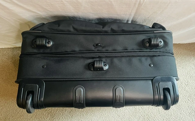 NWT TUMI Black Alpha Wheeled Garment Bag 2233D3 Extended Trip Rolling Wardrobe 6