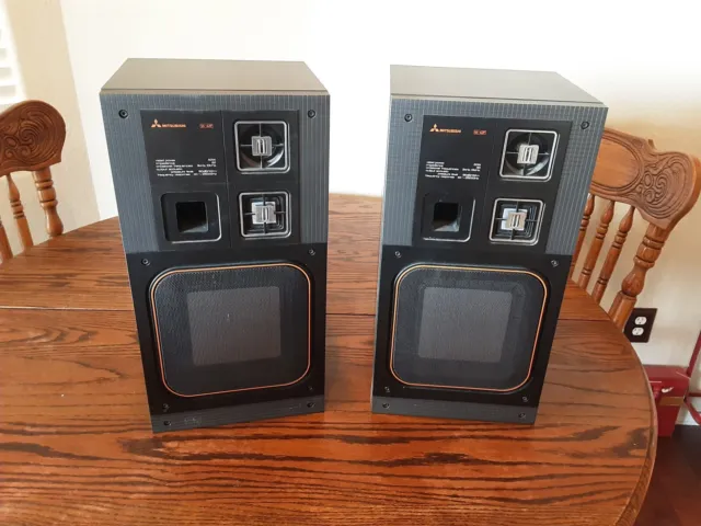 Vintage Mitsubishi SS 62P Set Of 2 Speakers Original Box Tested Works Retro
