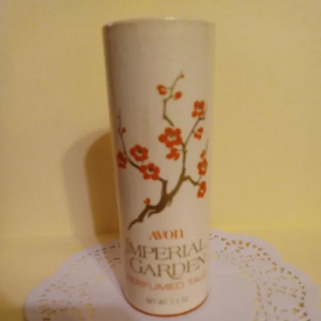 Vintage Avon Imperial Garden perfumed talc .New Old Stock. 1970.HTF Nt wt 3.5 oz