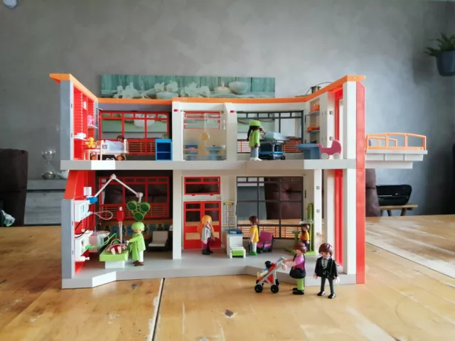 Soldes Playmobil Hôpital pédiatrique aménagé (6657) 2024 au meilleur prix  sur