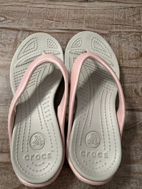 Crocs kadee ii embellished women's flip hot sale flop sandals