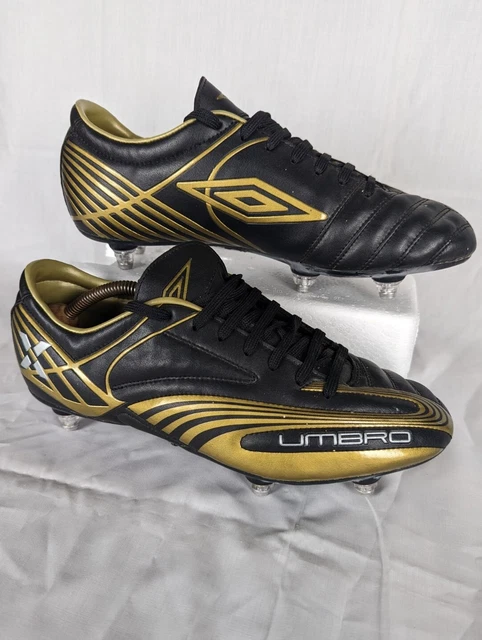 Umbro Size 8 football boots mens Gold Black