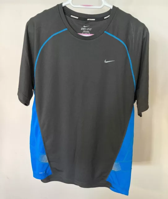 VINTAGE Collectable Nike Running Dri-Fit Short Sleeve T-shirt Men’s Size M