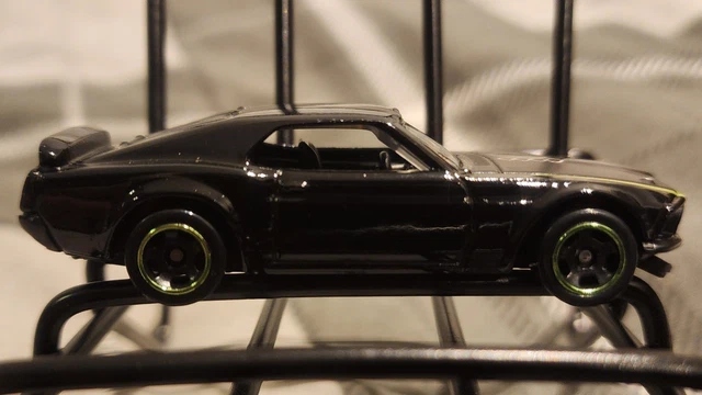 Hot Wheels Ford Mustang Boss 302 1969 - Modellino In Scala 1:64, Serie Silver, Collezionismo Per Bambini Da 3 Anni