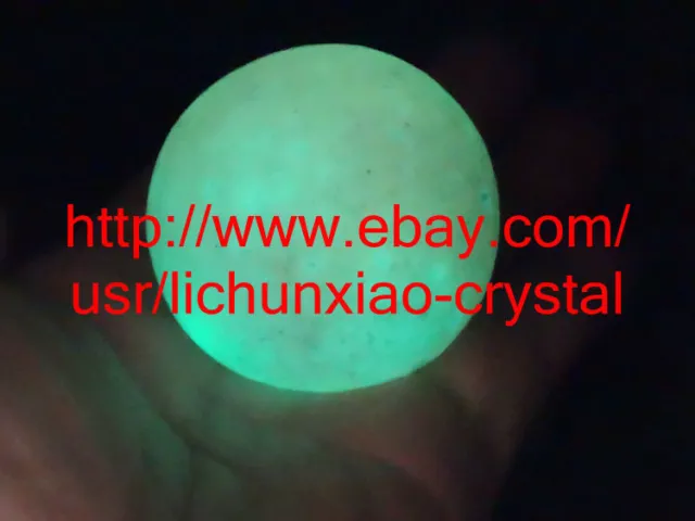 118g "Glow In The Dark" Tibetan Wealth-God Ancient Luminous Stone Old Dzi Bead 3