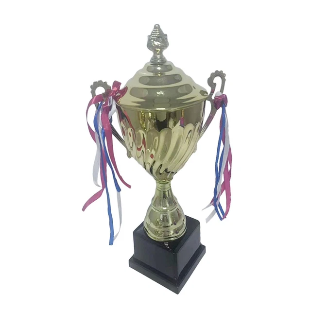 Trophée Ballon D'or Relaxdays Statue De Vainqueur, Socle Carré, Figurine Avec Couronne, Trophée De Vainqueur, Hollywood, 18 Cm De Haut, Doré Trophée Récompense Enfant Cadeau