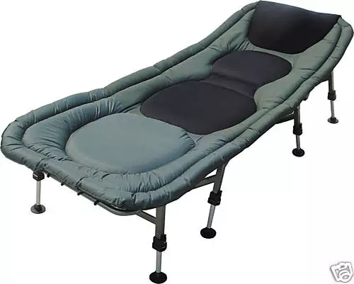 SPACE TACKLE SUPER Wide 8 Leg Padded Matress Bedchair For Carp Fishing /  Camping £89.99 - PicClick UK