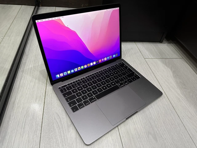 Apple MacBook Pro Retina 13.3" 2017 128GB SSD 8GB Ram 2.3GHz Core i5 Space Grey