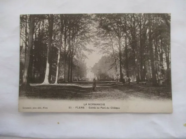 Cpa Dos Vert Orne 61 Flers Entree Du Parc Du Chateau