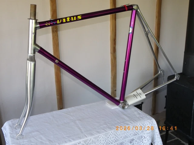 Cadre Et Fourche Vitus 979 Dural - Ensemble - NEUF En Emballage D'origine