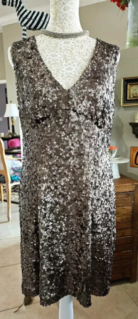 French Connection Champagne Color Sleeveless Lined  Sequin Cocktail Dress  Sz 14