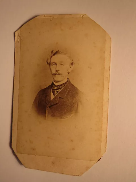 Man with beard - portrait - circa 1860s CDV F. brown keel