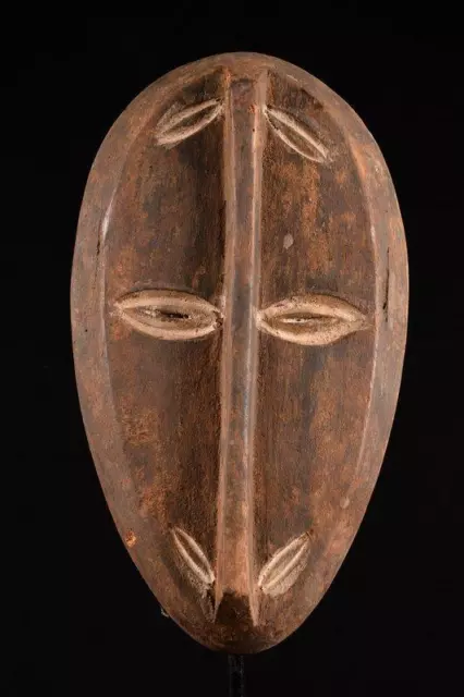 11089 An Old African Kwese Mask DR Congo