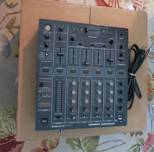 Pioneer DJM 500 Professional 4-Channel DJ Mixer Pioneer DJM 500 Professional 4-Channel DJ Mixer