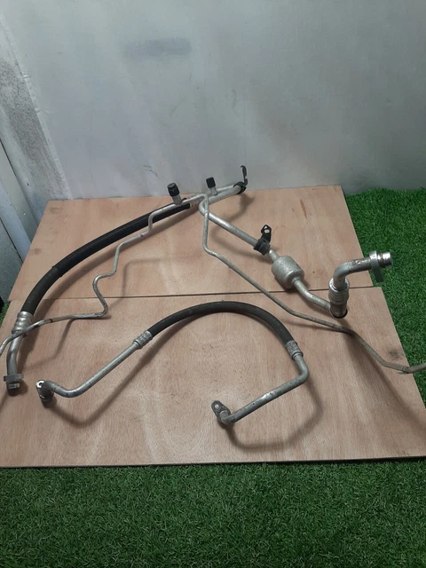Renault Clio Mk3 Aircon Pipes Set completo Air Con 2005 - 2009 1,2 cc benzina