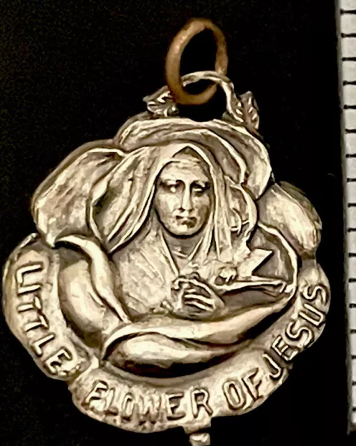 Vintage Catholic St Teresa, Little Flower Of Jesus Silver Tone Medal