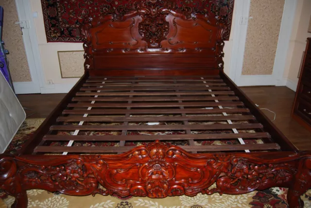 Solid walnut wood, hand crafted super king size bed, excellent used condition