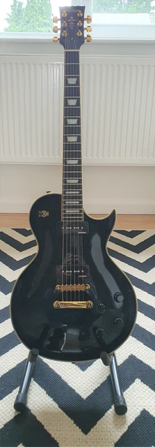 Vintage V100PBB Electric Guitar
