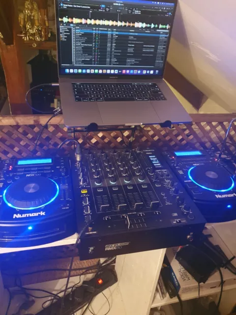 Table de mixage Reloop RMX 60 + 2 Platines NDX 500 Numark Etat Neuf  s.garantie