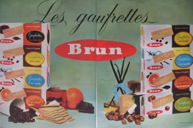 Publicité Brun Les Gaufrettes Au Café À La Vanille L'orange À La Noisette