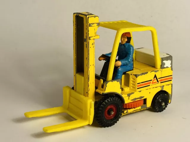 CORGI TOYS # Allis Chalmers ACP 60 Forklift truck : Original Vintage (refT1)