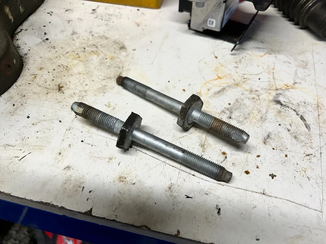 BMW E46 E85 E86 E89 Pair Rear Subframe Axle Mount Stud Bolt Genuine £24 ...