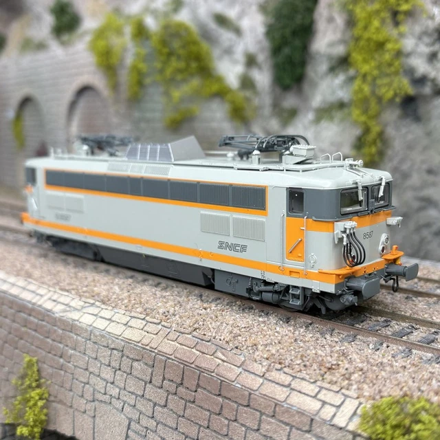 Liliput H0 - 320122 - Locomotive électrique - Ae 4/7