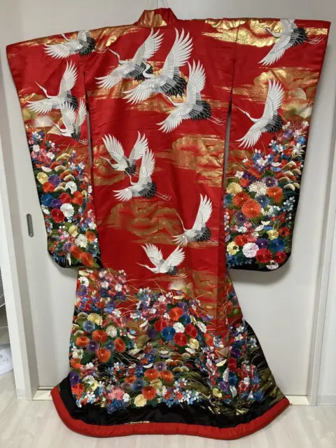 Uchikake Japanese Kimono Hashikake bride costume remake Classic Embroidered