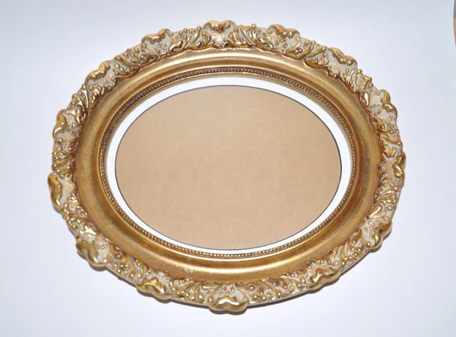Victorian Baroque Rococo Gilded Carved Wood Oval Ornate Picture Frame