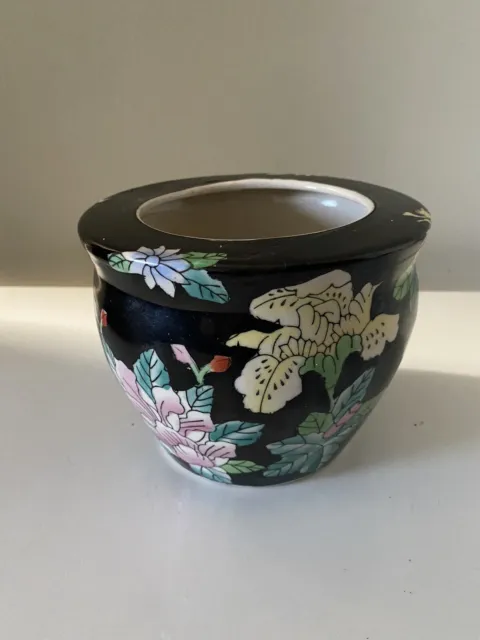 Black oriental flower bowl vase