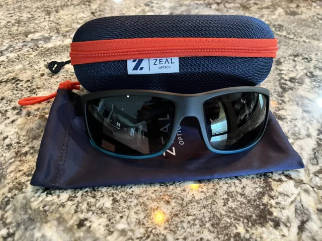 ZEAL Redcliff Polarized mens sunglasses