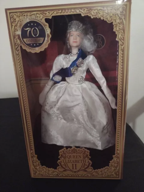 Mattel  Royal Queen Elizabeth II  Platinum  Jubilee  70Th  Anniversary Doll