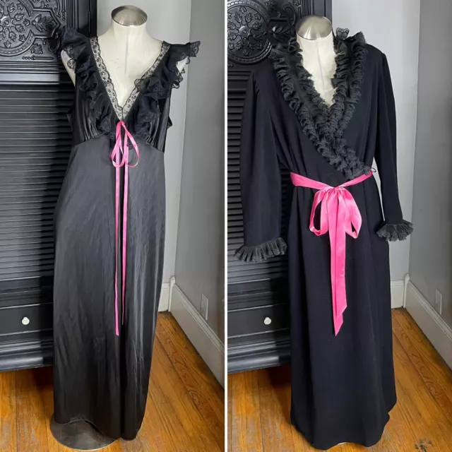 VTG VANDEMERE NIGHTGOWN and Robe Black Lace Ruffle 1960’s L $100.00 ...