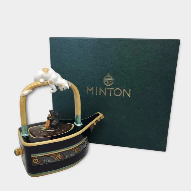 Minton Majolica Style Cat & Mouse Vintage Porcelain Teapot Teapot 1995 Minton Majolica Style Cat & Mouse Vintage Porcelain Teapot Teapot 1995