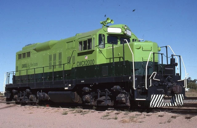 CARGILL CWCX 2000 Railroad Train Locomotive CHEYENNE WELLS CO 2004 Photo Slide