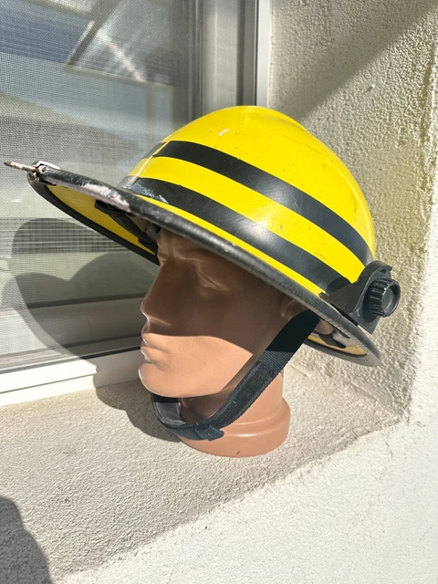 VINTAGE UNIQUE ORIGINAL FireFighter British Fibreglass Helmet Non ...