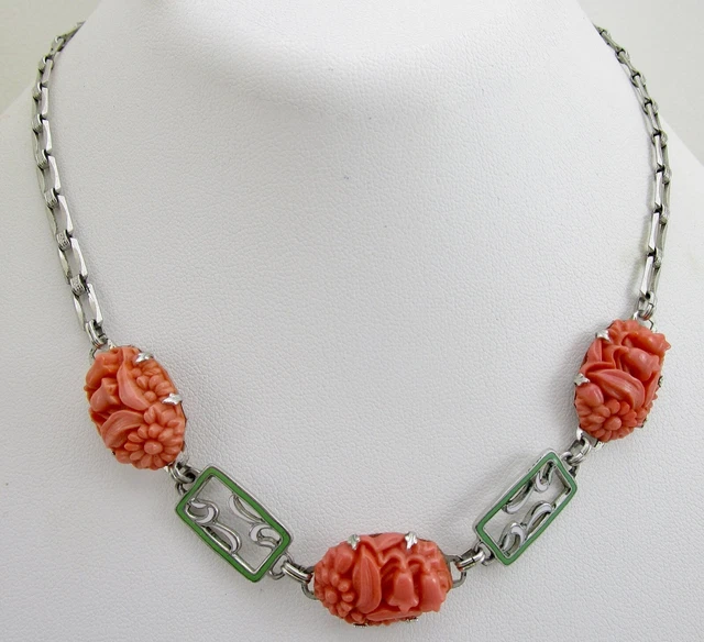 Lovely 1920’S Art Deco Chrome Coral Flower Glass & Enamel Choker Necklace