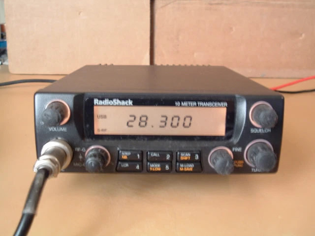 RadioShack HTX-10 28.000-29.699MHz 25W 10-Meter Ham Radio Working RadioShack HTX-10 28.000-29.699MHz 25W 10-Meter Ham Radio Working