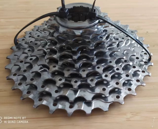 Cassette VTT Shimano Hyperglide 9V 11-32